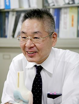 学校法人北里研究所 北里大学メディカルセンター 占部 憲 先生