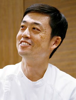 医療法人はぁとふる 運動器ケア しまだ病院 佐竹 信爾 先生