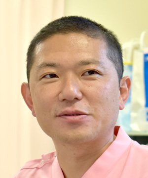 前田 昭彦 一人ひとりの患者さんの生活習慣など 退院後の生活も考慮して 事前に準備をしっかりと行うことを心がけています 手術の際は様々な方法の中から最適なものを選択して全力で臨んでいます 先生があなたに伝えたいこと 人工関節と関節痛の情報サイト