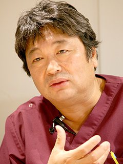 東京銀座シンタニ歯科 口腔外科クリニック 新谷 悟先生