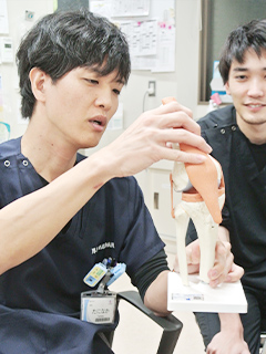 富山県厚生農業協同組合連合会 高岡病院 谷中 惇 先生・藤枝 司 先生