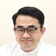 患者さんの脊椎に関連する症状や神経診察、検査画像に基づいて総合的に診断を行い、身体への負担が少ない治療を行っています。