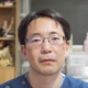 長引く膝の痛みは関節温存術や人工膝関節置換術で症状を改善させ、健康寿命を延ばすことが期待できます。